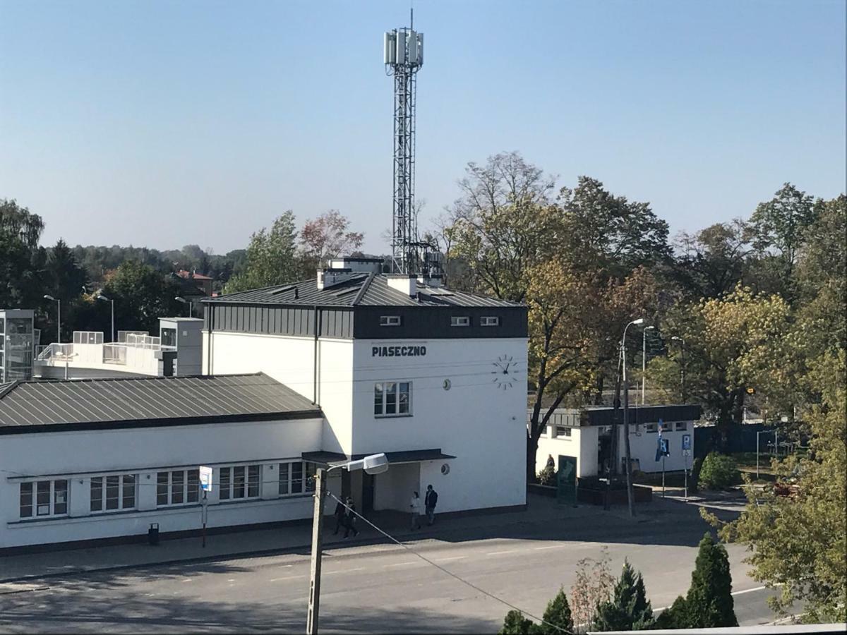 Apartament Poniatowskiego - Komfortowe Noclegi Piaseczno  Luaran gambar